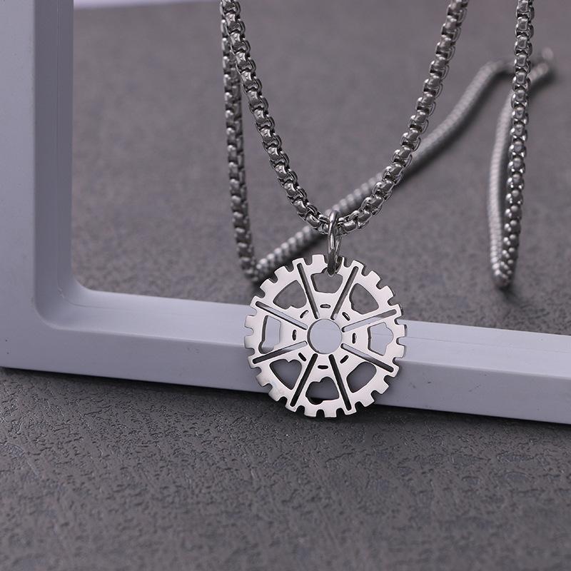 Broken Gear Men's and Women's Trendy Hip-hop Niche Accessories Titanium Steel Simple Jewelry Pendant Necklace