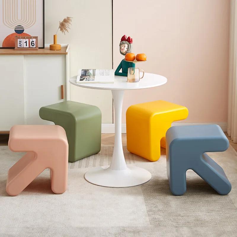 Living Room Chair Arrow Stool Kitchen Stool Bathroom Shower Chair Mobile Salon Nordic Modern Thickened Plastic Low Shoe Changing