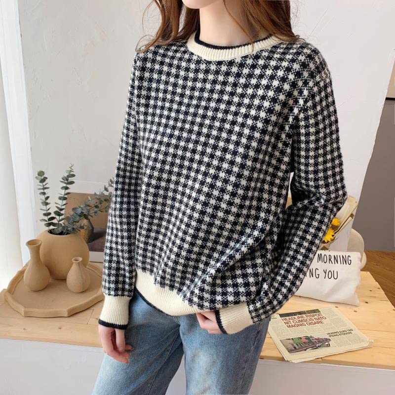 Korean Fashion Patterned Knit Gingham Loose Fit for and Spring and [KOREARU] Women's Top, Check, Cute, Girly, Stylish, Fall, Winter, (Black White)