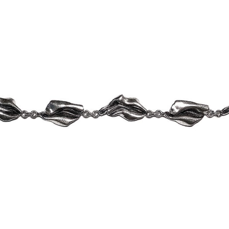 Wai. thirsty floral leaves bracelet