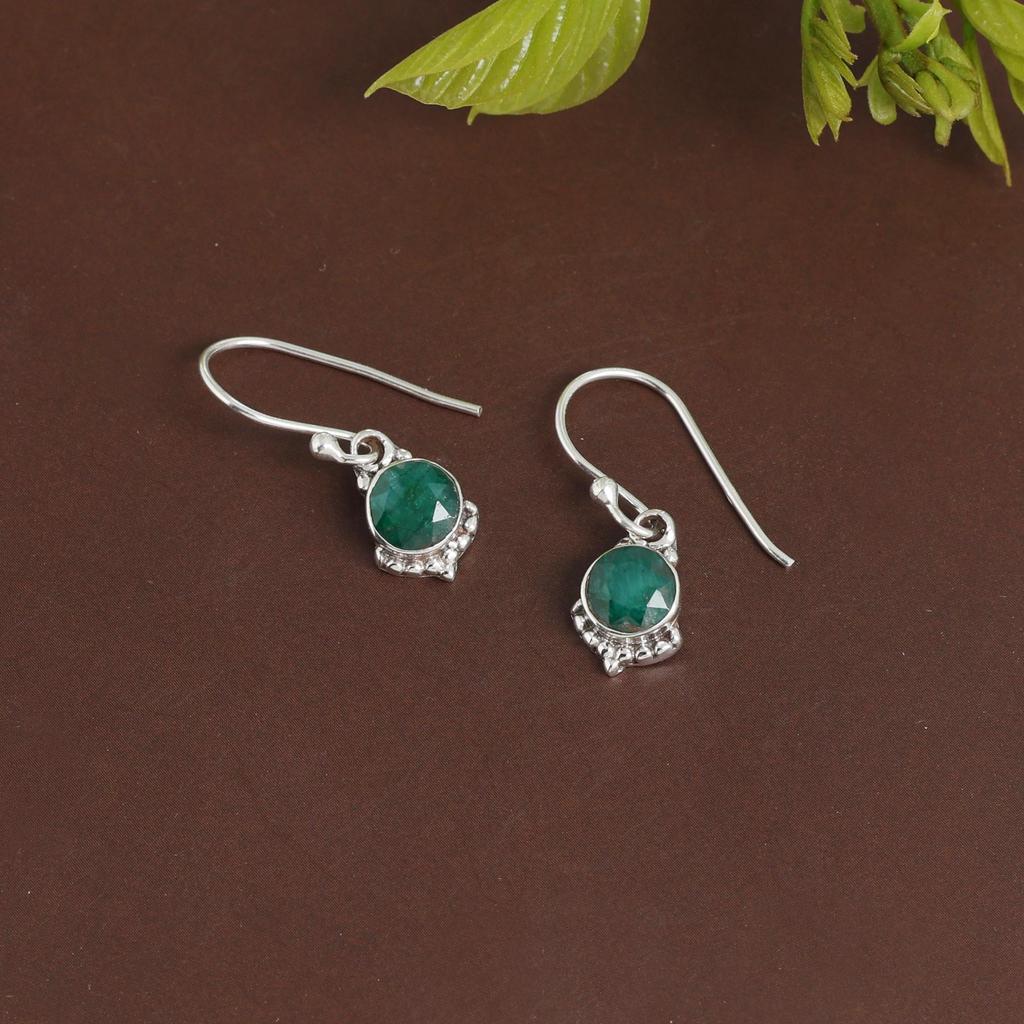 Серьга из стерлингового серебра 925 пробы с ограненным зеленым изумрудом, украшение ручной работы, подарок для нее, женское украшение