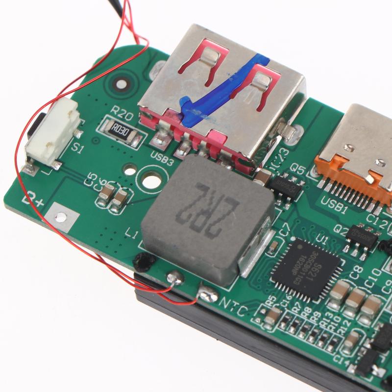 Модуль быстрой зарядки 22,5 Вт для DIY Power Bank PD QC VOOC 3,7 В Плата зарядки литиевой батареи Защита цепи со светодиодным дисплеем