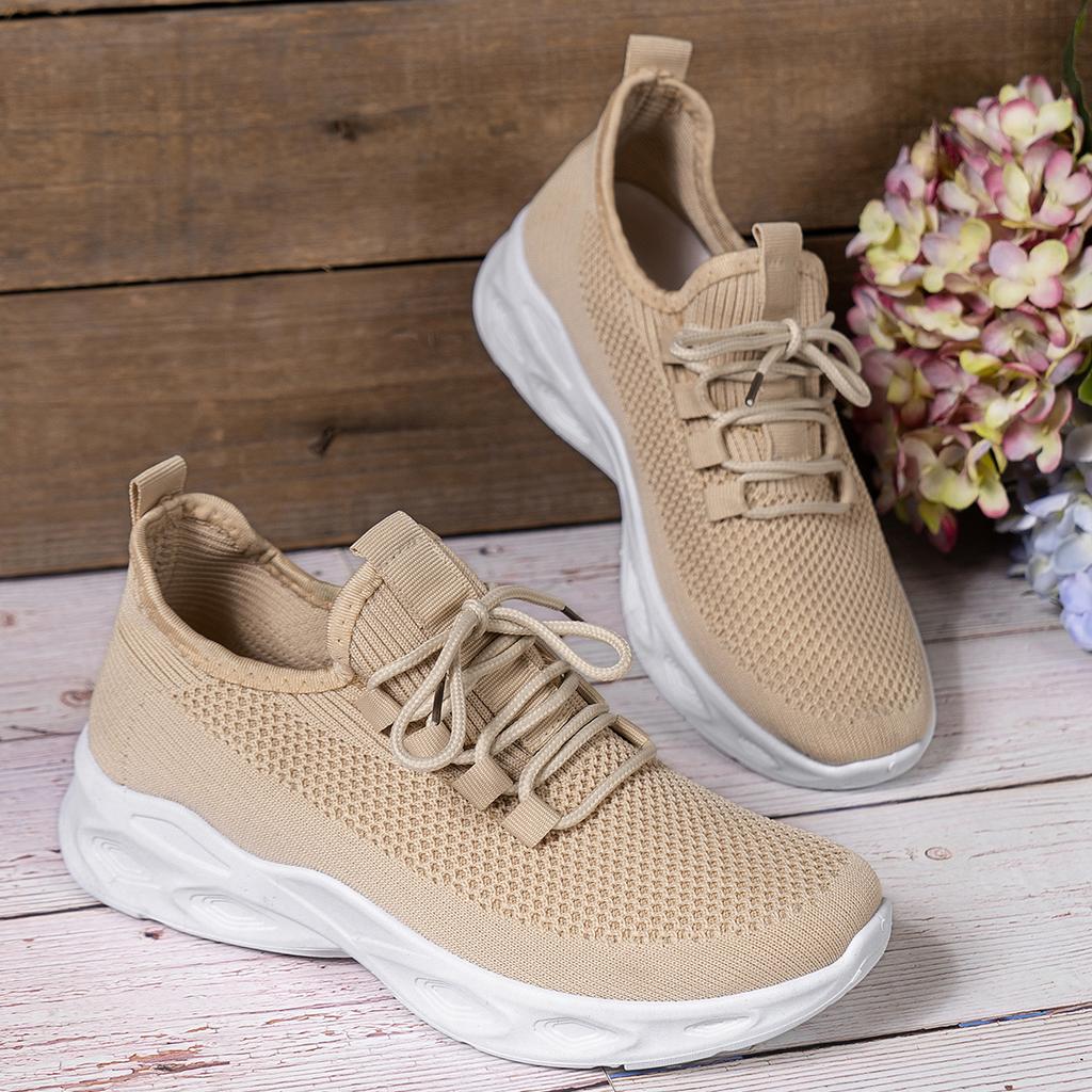 Модные женские кроссовки 2024 Новые весенне-осенние Новые сетчатые дышащие туфли на плоской подошве Удобные легкие вязаные кроссовки Дизайнерская обувь