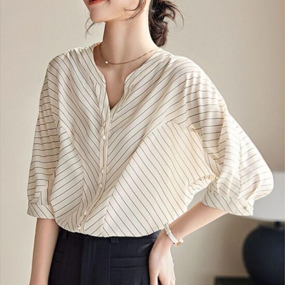Navava Stripe Split Neck 5 5 Blouse Nb2073