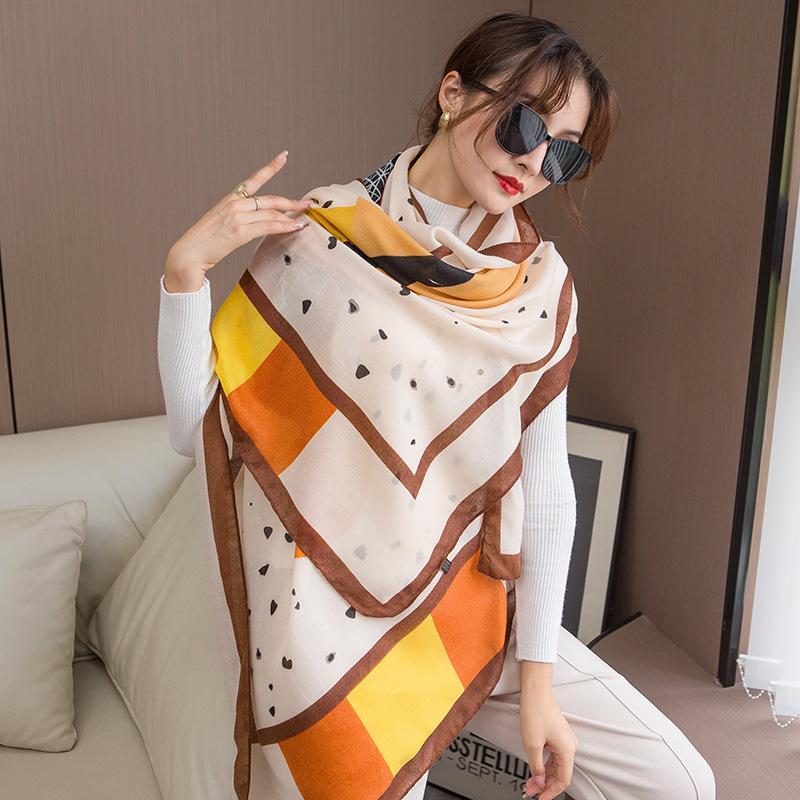 Autumn Shawl with Fashionable Spring and Autumn Scarf for Women with Fresh Temperament Accessories Travel Photo Scarf Long Yarn