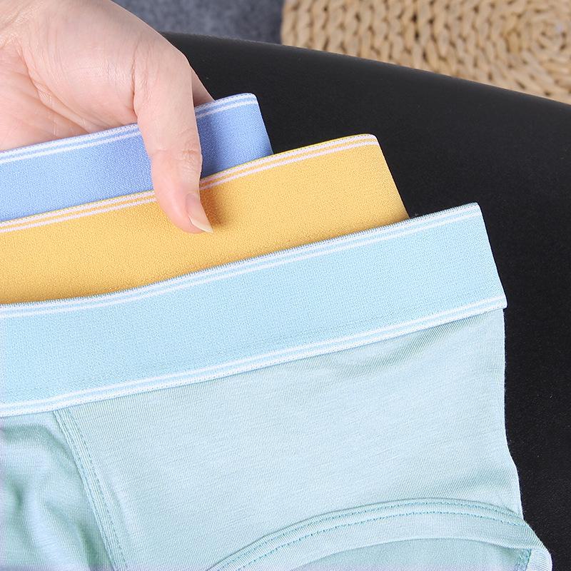 Мужские дышащие трусы из модального хлопка со средней посадкой контрастного цвета