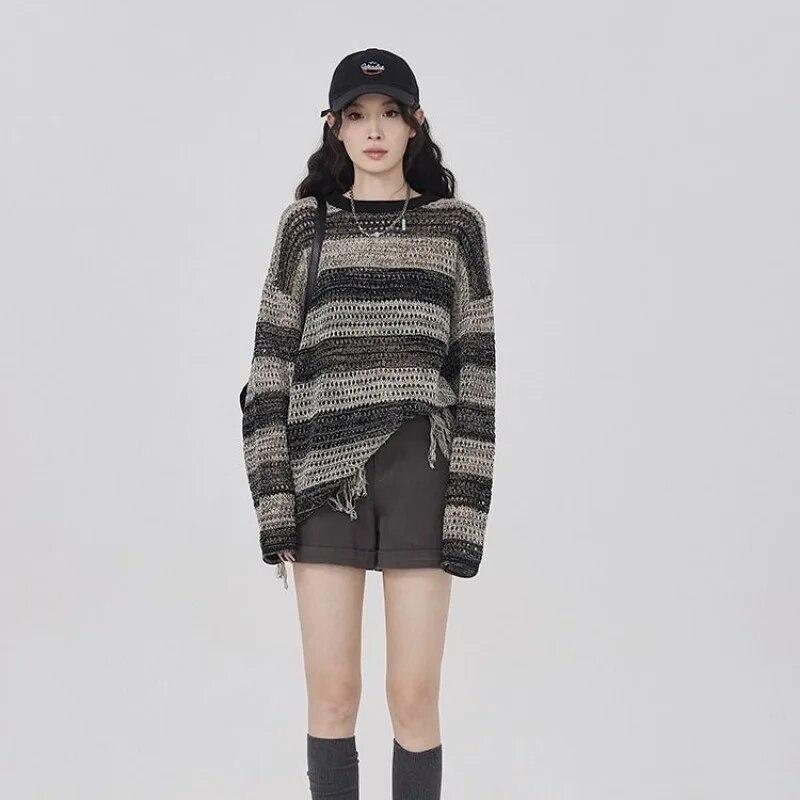 Полосатый ажурный трикотаж, женский весенне-осенний модный свитер в стиле ретро, ​​свободная повседневная блузка с длинным рукавом с кисточками и дизайном