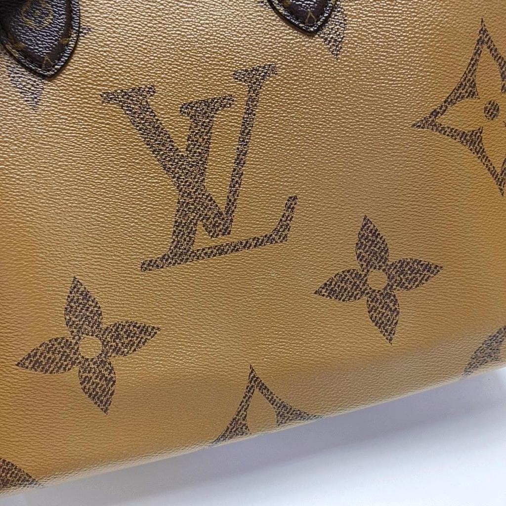 [Pre-Owned] Louis Vuitton Onthego MM 'Brown Giant Monogram/Brown Monogram Reverse Canvas' - Very Good #1NT9LBC