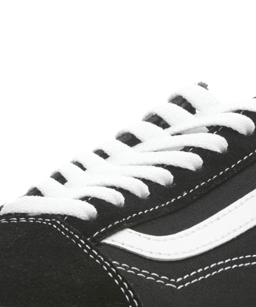 Vans ComfyCush Олд Скул - (классический) черный:Настоящий белый (VN0A3WMAVNE1)