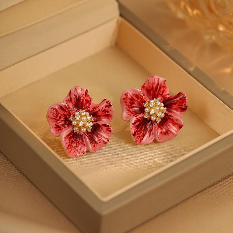 Flower Stud Earrings 2024 Niche Luxury High-end Ankola Red Earrings Temperament Celebrity Style Earrings Women