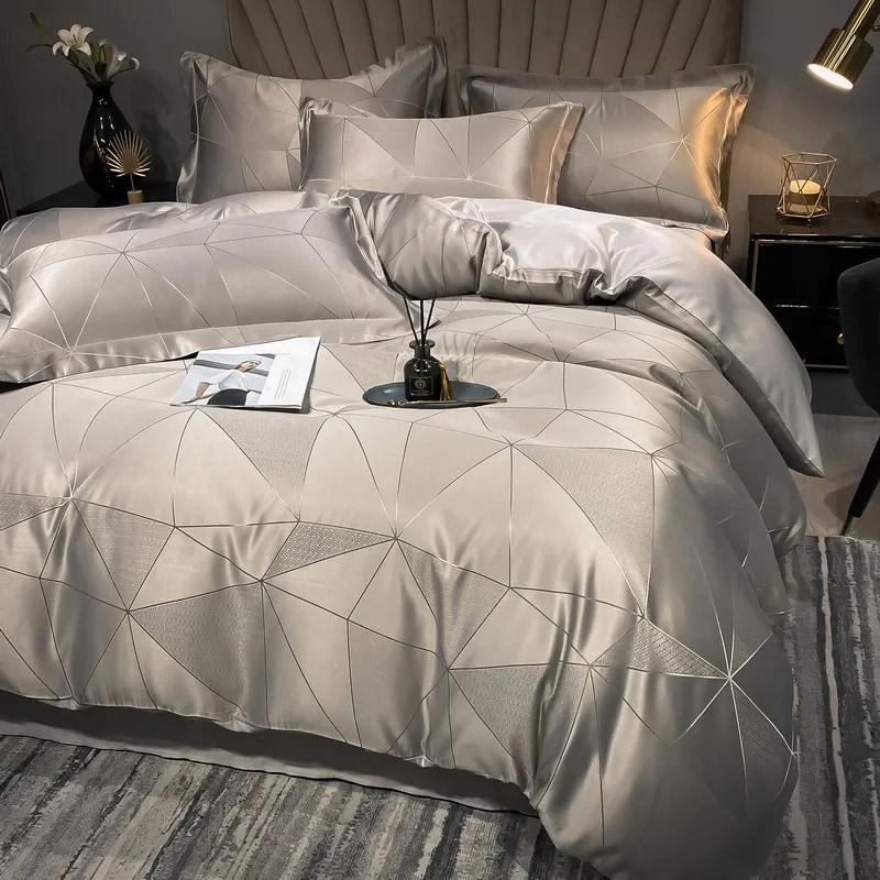 4pcs/set Light Luxury High-end Quilt Cover Sheet Bedding Set Comfortable Soft Ice Silk Naked Sleeping Bedspreads Four Piece Bedding Suits