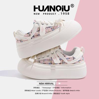 Глобальные маленькие белые туфли Xiaoxiangfeng на толстой подошве, осень 2025 года, новые популярные универсальные туфли для сноуборда на мягкой подошве для студентов ZHQ3352