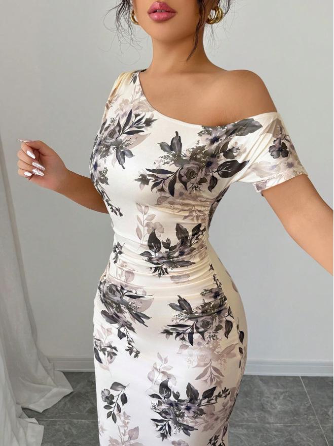 2025 New One-Shoulder High-Waisted Print Slimming Long Dress
