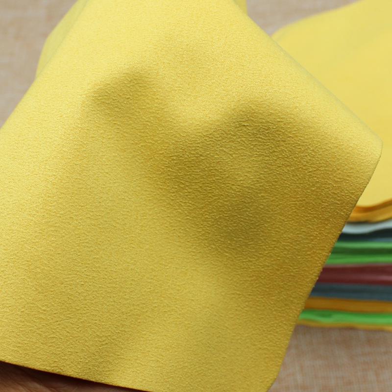 Индивидуально упакованная замшевая салфетка для чистки очков, экранов и пианино