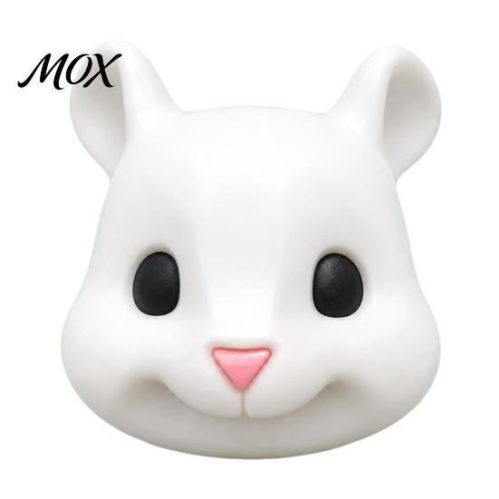 Wildlife Watching Accessory Funny Squirrel Head Feeder, Animal Face Design, Big Mask Style Hanging Novelty Outdoor Garden Feeder for Backyard