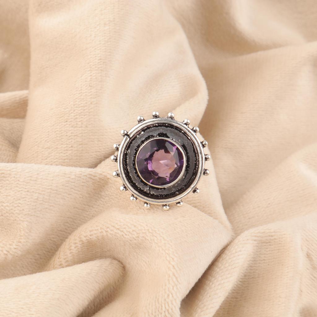 Кольцо с аметистом, Кольцо из стерлингового серебра 925 пробы, Ювелирное изделие ручной работы, Серебряное кольцо с аметистом Привлекательное кольцо из серебра с драгоценным камнем для свадебного подарка
