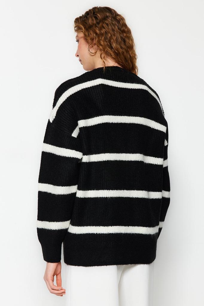 Women's Fashionable Stylish Cardigan Black Wide Fit Soft Textured Striped Knitwear Cardigan
