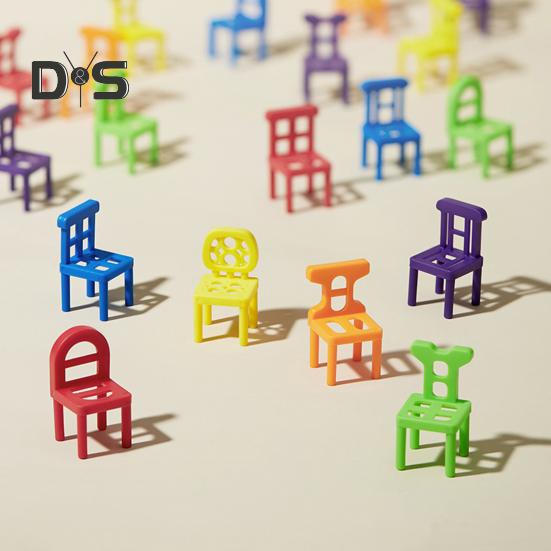 Складной стул с набором транспортных средств для детей. Взаимодействие родителей и детей. Строительные блоки. Обучающая игрушка для пространственного мышления и тренировки равновесия.