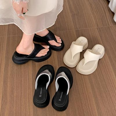 Модная обувь Женские тапочки Уличные Бежевые Босоножки на каблуке Pantofle Шлепанцы Резиновые шлепанцы Черные 2025 Гавайские Ретро Резиновые шлепанцы