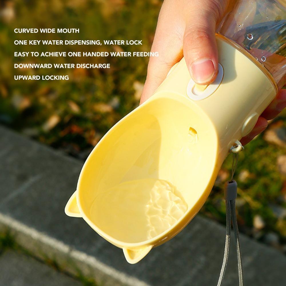 Lightweight Dog Travel Water Cup Leak Proof Outdoor Pet Waterer Portable Pet Drinker Hiking