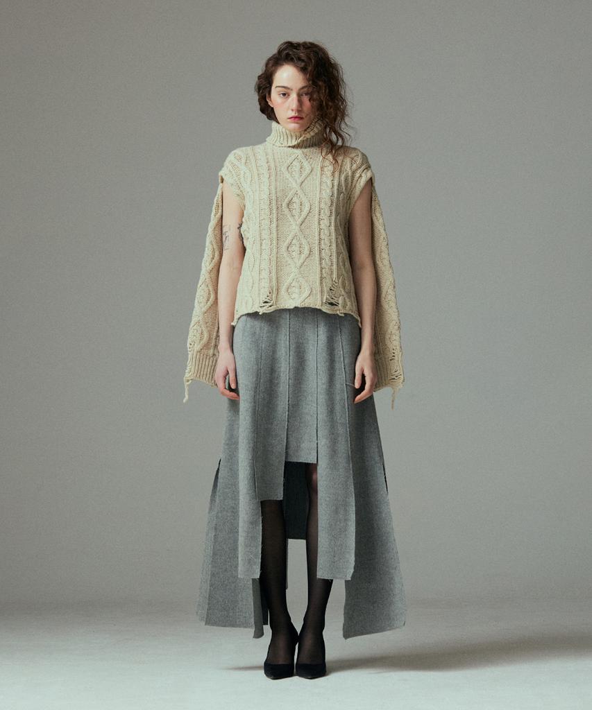 Meuameu Cable Destroyed Knit