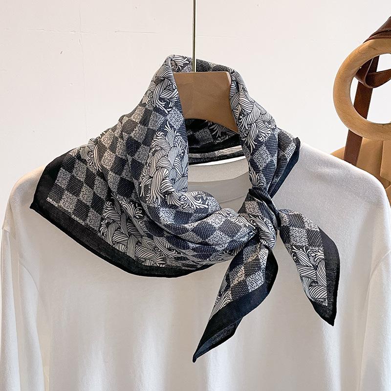 Chessboard plaid 71CM cotton and linen silk scarf small square scarf women's spring and autumn summer thin scarf scarf linen headscarf belt