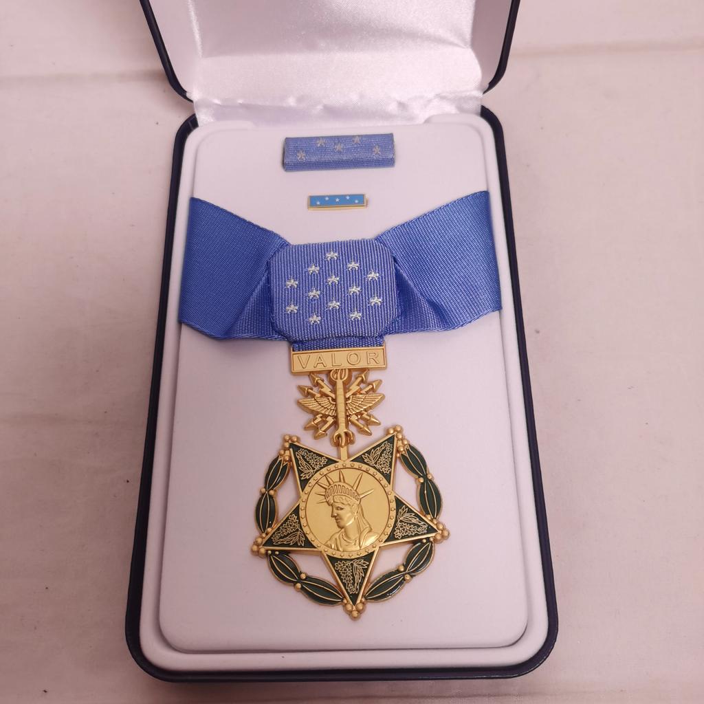 United States Badge Sea Medal Land Medal of Honor Air Three