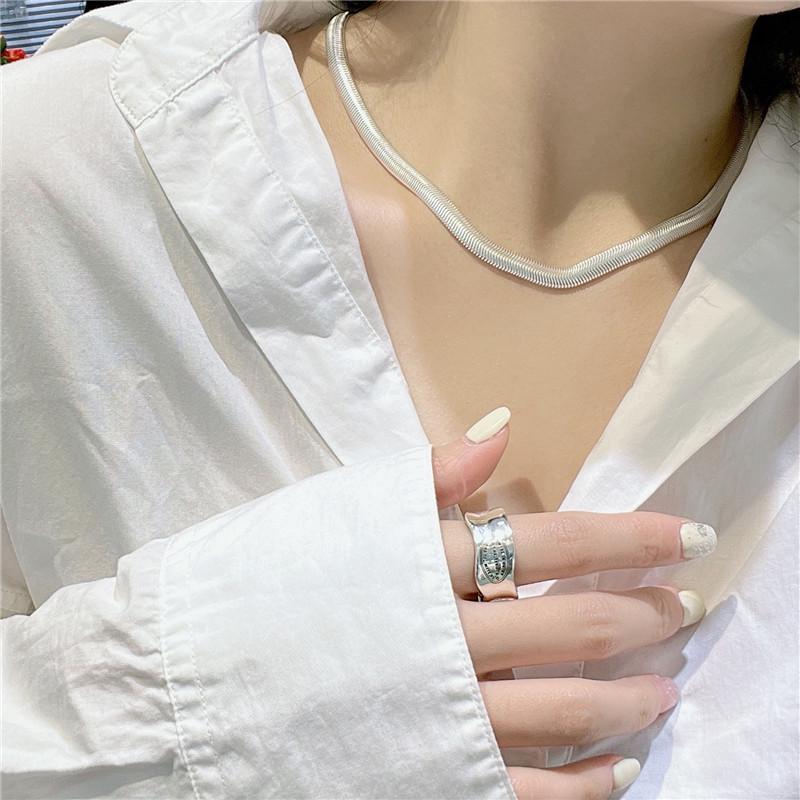S925 Sterling Silver Korean Fashion Textured Flat Snake Necklace Blogger Style Clavicle Chain