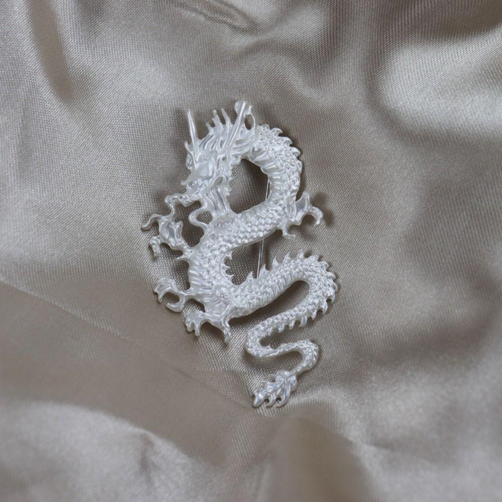 Style Zinc Zinc Alloy Legend Animal Lapel Pins Vintage Men Brooch Metal Dragon Badge Suit Coat Collar Pins