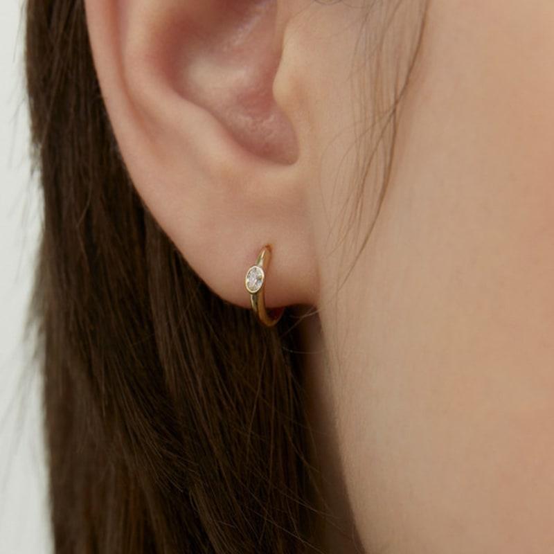 LUNNE 14k Oval Stone Point One-Touch Ring Earrings (14k Gold) #LFE26