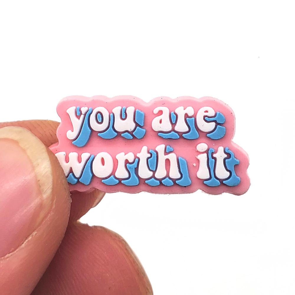 Серия фраз с буквами Мультяшные украшения для обуви-сабо: Милые ПВХ цветы и пряжки