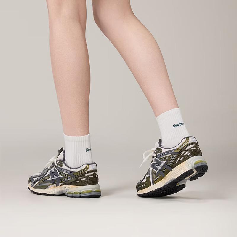 NEW BALANCE Мужские и женские ретро весенние с толстой подошвой универсальные спортивные и повседневные кроссовки U1906ANC