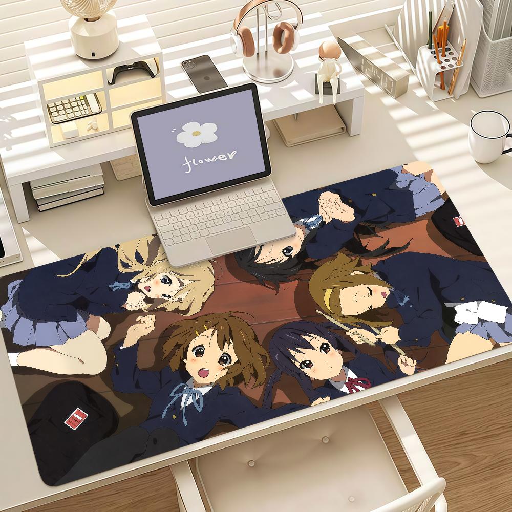 Игровой коврик для мыши с изображением девушки из аниме K-ON, противоскользящий, с прорезиненным краем, утолщенный, для ноутбука, игровой стол