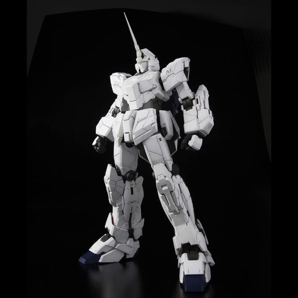 BANDAI SPIRITS PG Mobile Suit Gundam UC Unicorn Gundam Scale Plastic Model RX-0 1/60 Pre-Colored