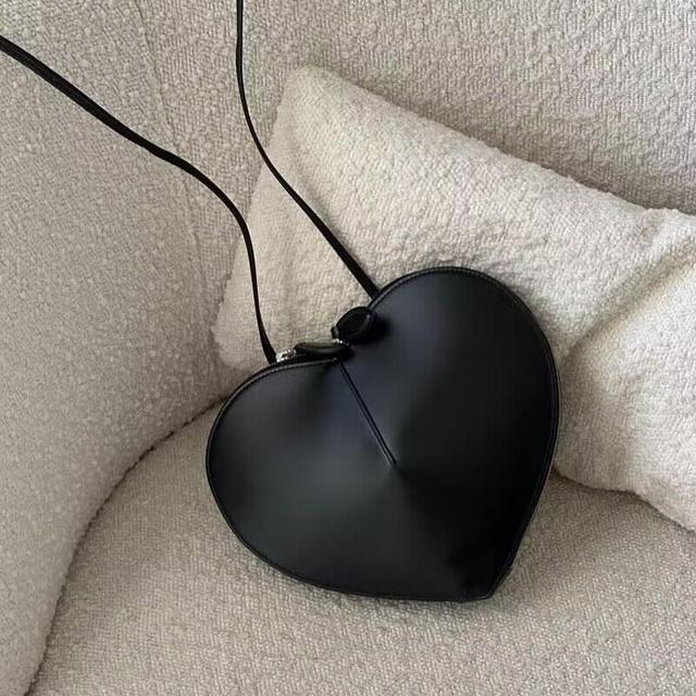 Персиковые дизайнерские сумки в форме сердца для женщин, новые модные сумки, простые универсальные женские сумки через плечо