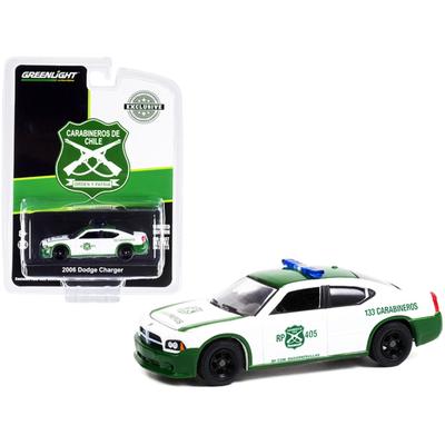 Greenlight Масштаб 1/64 2006 Dodge Charger Полиция Белый/Зеленый Carabineros de Chile (Национальная жандармерия Чили)