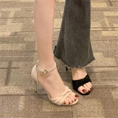 Женские босоножки на тонком каблуке, весна-лето 2025, новая универсальная модель, французский темперамент, маленький ремешок-пряжка на высоком каблуке