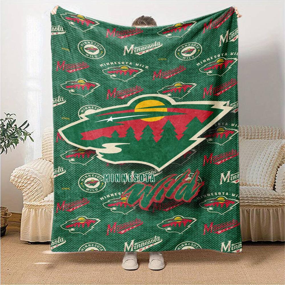 Minnesota Wild Print Flannel Blanket High Quality Warm Comfortable Cover for All Seasons Perfect for Gifts Home Decor