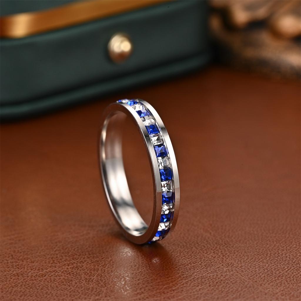 A 1pc Stylish, Stylish and Minimalist Design Synthetic Zircon Titanium Steel Ring, Suitable for Gift Giving and Daily Wear