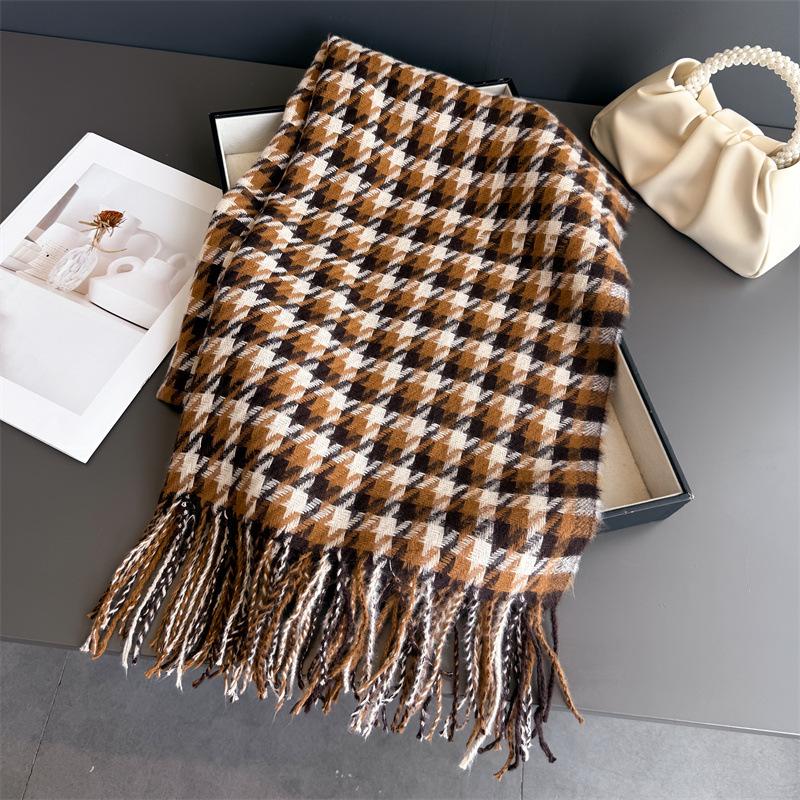 Luxury Thick Scarf Cashmere Plaid Tassel Winter Warm Scarves Soft Shawl Wrap Neck Scarf For Ladies Casual Daily Wear Gifts