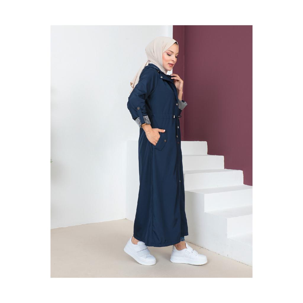 Женский тренч в полный рост