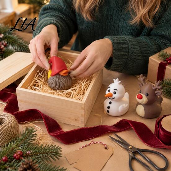 Winter Atmosphere Table Accents 3Pcs Christmas Duck Figurines, 3D Printed Squad, Gnome, Reindeer Miniature Animal Desk Decor & Snowman