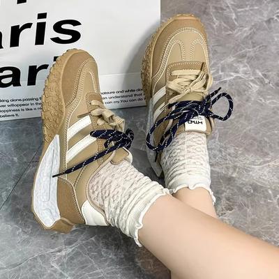 Женская обувь – Кроссовки