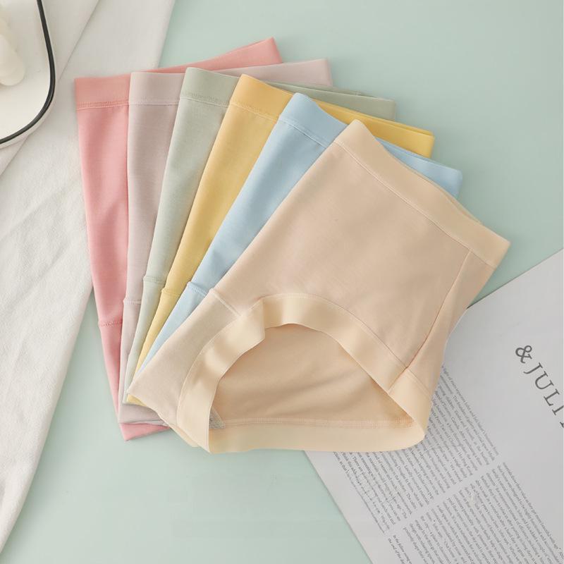 Women's Breathable Seamless Mid-Waist Cotton Modal Underwear with Antibacterial Crotch