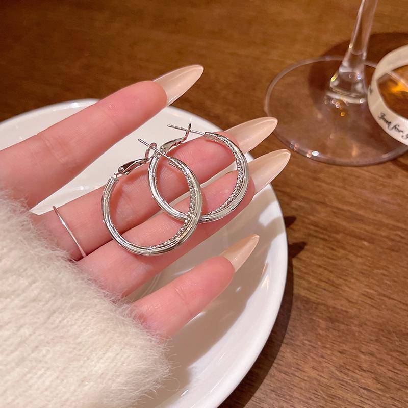 Корейские ретро-серьги-кольца высокого класса: Модный гонконгский стиль для женщин и влиятельных лиц