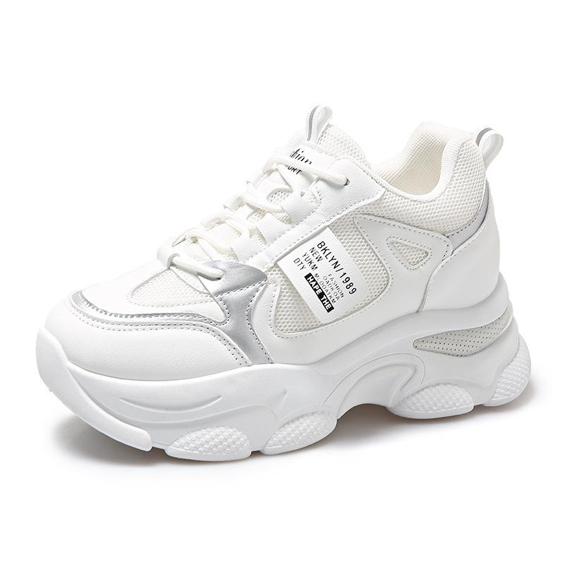 Женские кроссовки на толстой подошве, весна и осень 2025, новая корейская версия, для маленького роста, повседневные дышащие сетчатые кроссовки для женщин