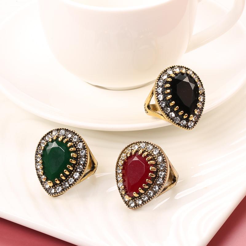 Kinel Selling Vintage Wedding Rings Antique Gold Big Water Drop Finger Rings For Women Boho Ethnic Engagement Jewelry