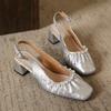 2024 Новый стиль Универсальные туфли с квадратным носком, однотонные туфли с отделкой из бисера, ремешок для ремня сзади, темперамент, однострочный ремешок с пряжкой