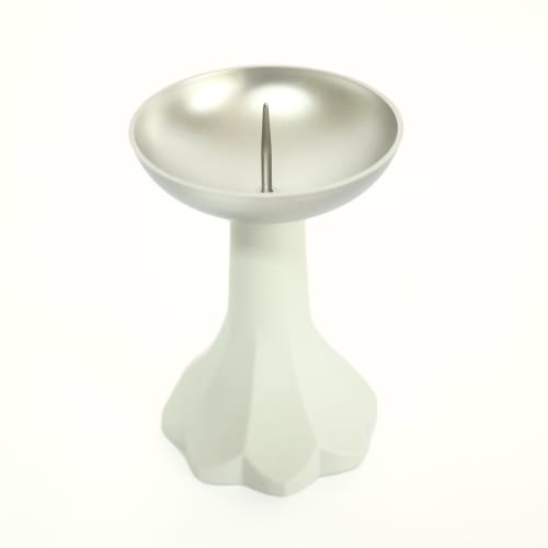 Moe Candle Holder, Fully Burning Candlestick, White, for Mini Candles, Monthly Memorial Day, Higan, Obon, and 49th Day Memorial Service