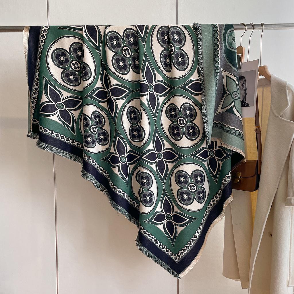 Imitation Cashmere Square Scarf Women'S Fashion Warm Shawl Thickened Scarf Four Sides Beard Scarf